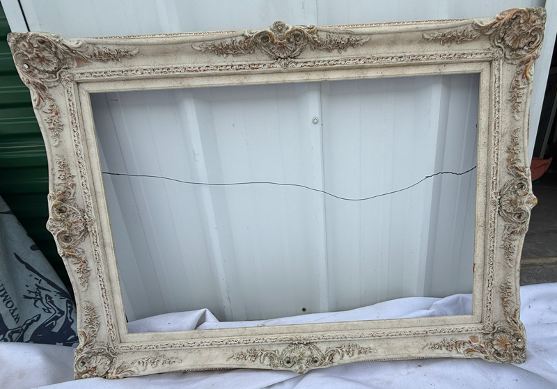 Item19- Large Ornate Cream Picture Frame – Fits 24x36 – 32x44 Overall